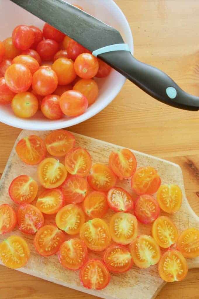 Cutting Tomatoes | melissatorio.com