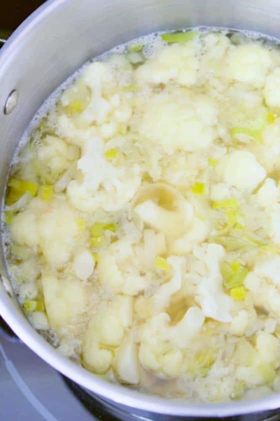 Cauliflower Leek Soup in Pot