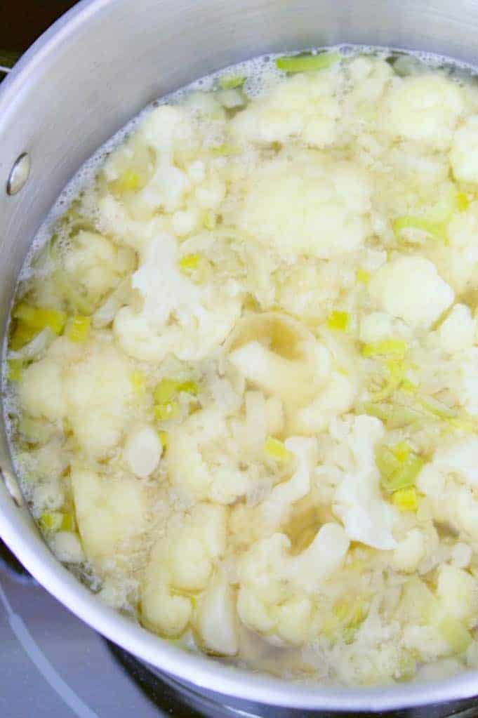 Cauliflower Leek Soup in Pot
